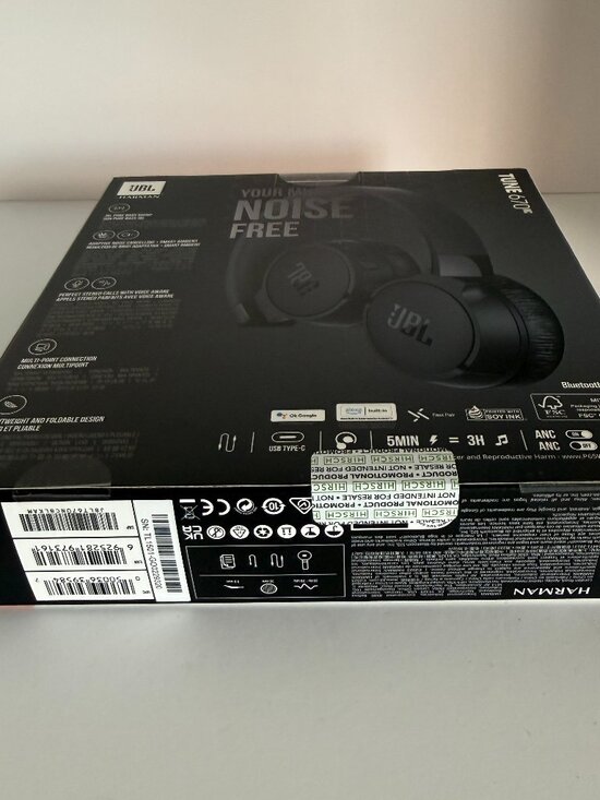 JBL Tune 670 NC Wireless Headphones New/Sealed - Picture 2 of 4